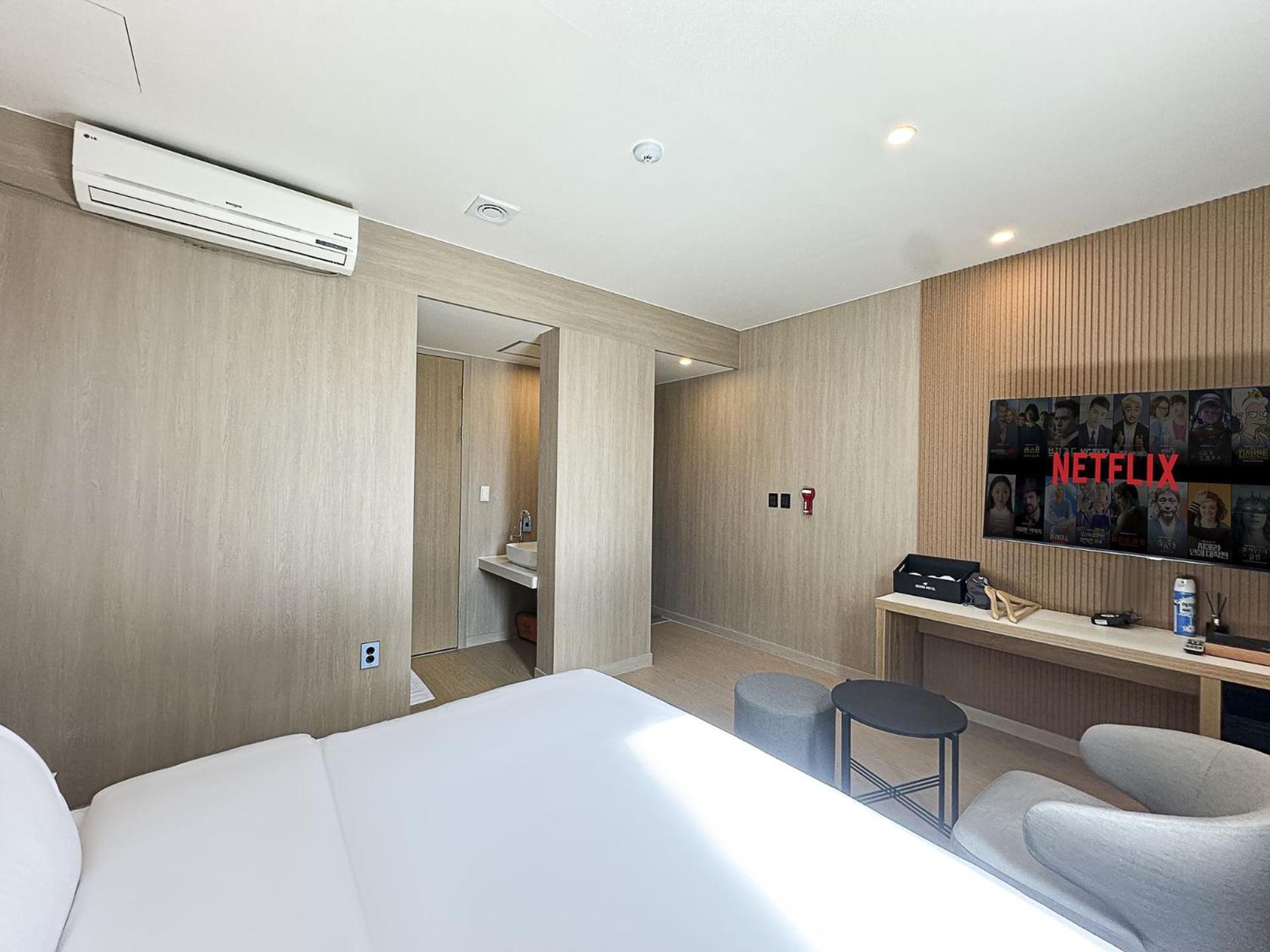 Hound Hotel Changwon Ngoại thất bức ảnh