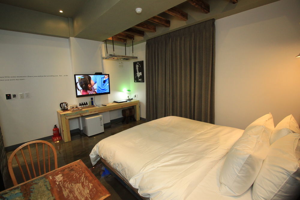 Hound Hotel Changwon Ngoại thất bức ảnh