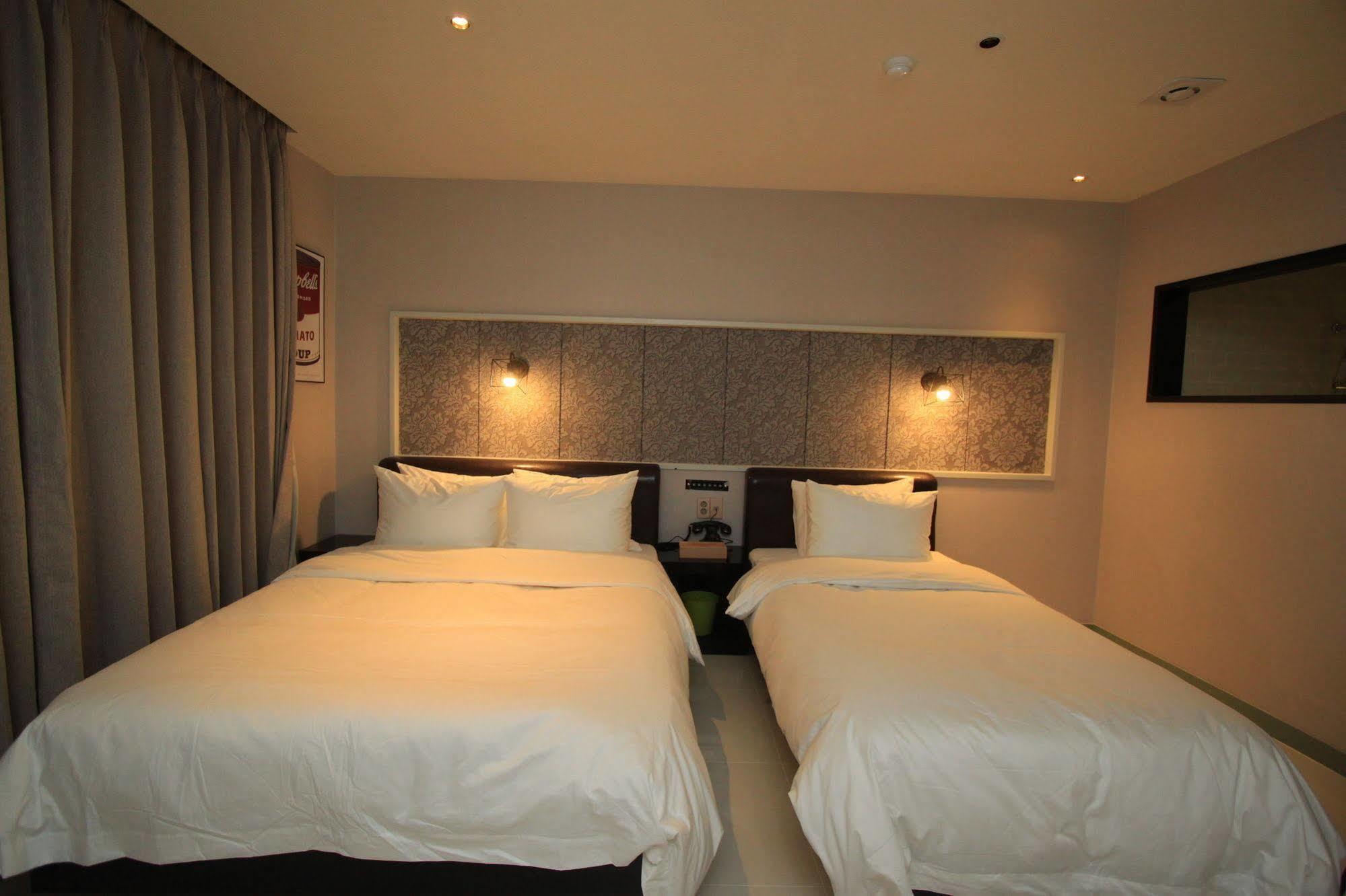 Hound Hotel Changwon Ngoại thất bức ảnh